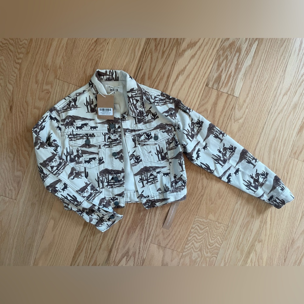 Reformation cute cropped denim jacket western print